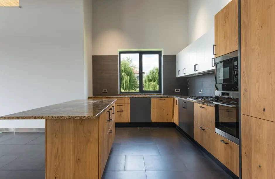 Cuisine sur mesure realisee par ADJ Cuisines a Avignon